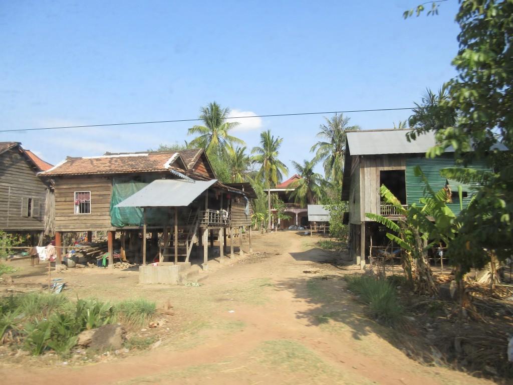 Cambodia-raised-floor-house4