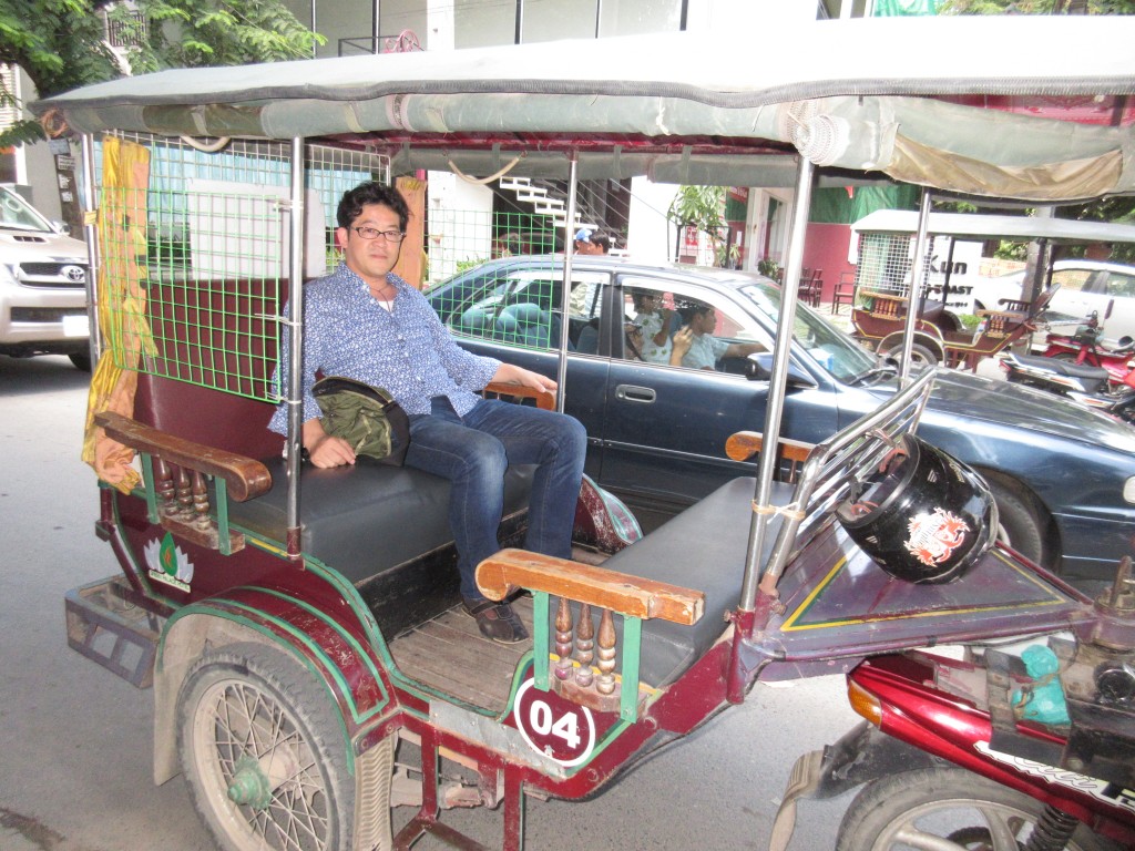 tuktuku2